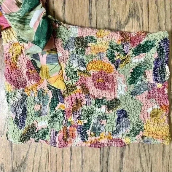 ZARA Women’s One Sided Puff Sleeve Smocked Floral Crop Top Size X-Small - Picture 4 of 10